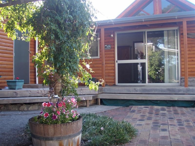 867 Proper Bay Rd, Tulka SA 5607