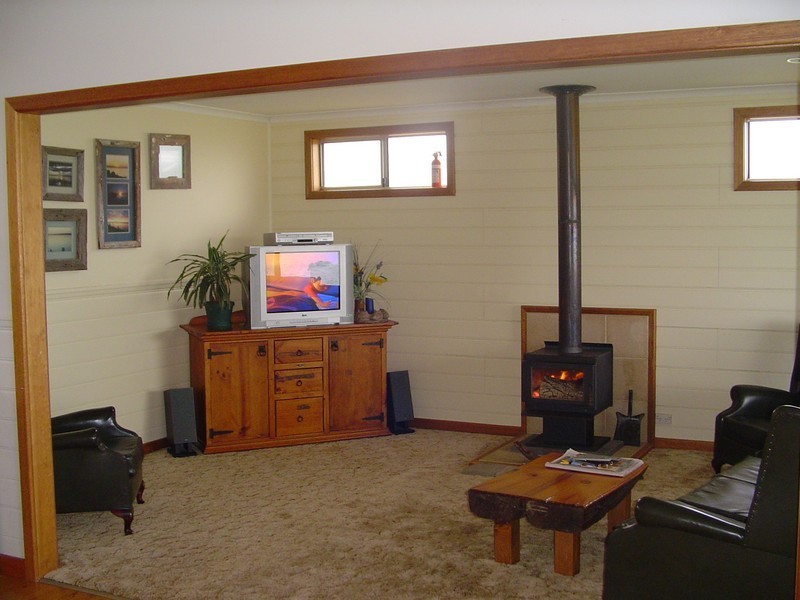 867 Proper Bay Rd, Tulka SA 5607