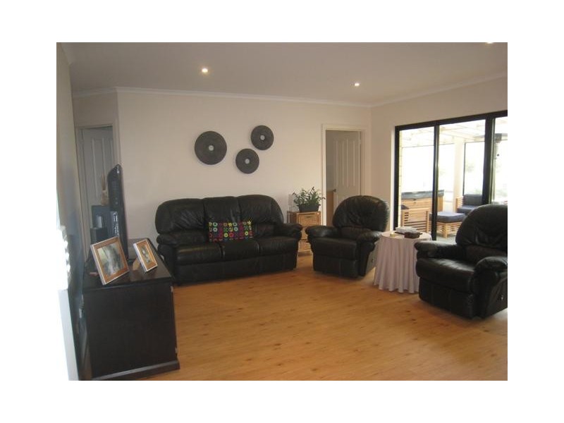 34 Cove View Drive, Port Lincoln SA 5606
