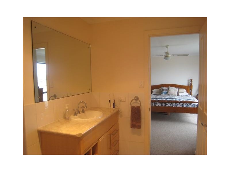 34 Cove View Drive, Port Lincoln SA 5606