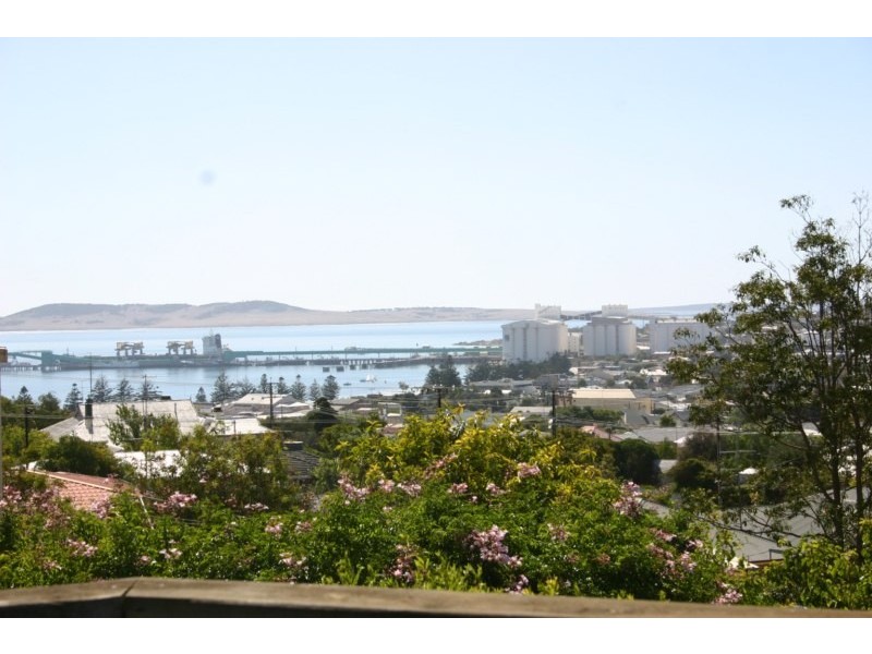5 Barry Avenue, Port Lincoln SA 5606