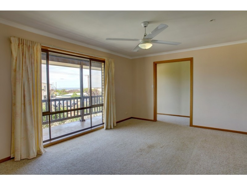 13 Hillside Grove, Port Lincoln SA 5606