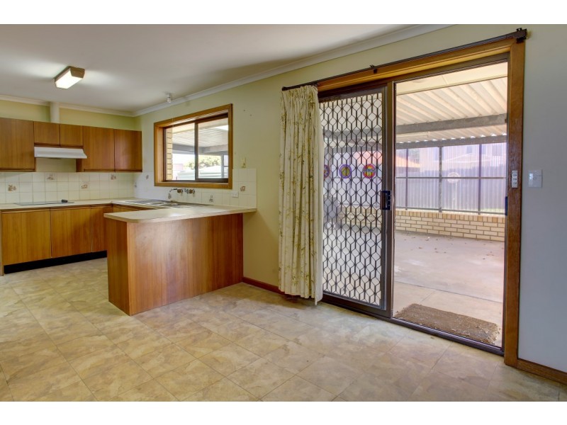 13 Hillside Grove, Port Lincoln SA 5606