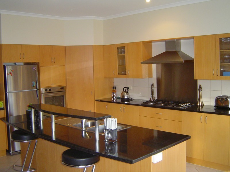 5 Lake View Avenue, Port Lincoln SA 5606