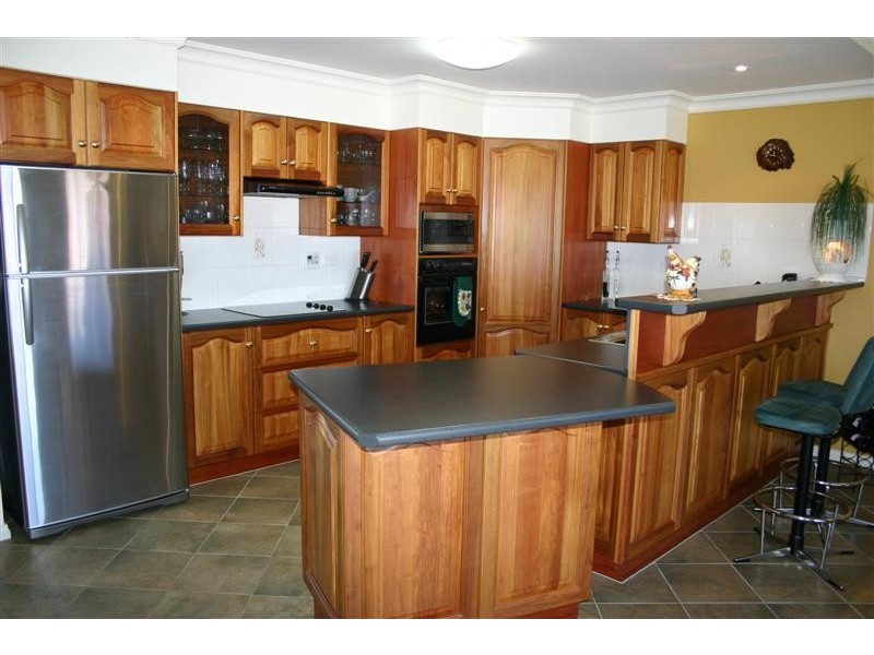 10 Calais Avenue, Port Lincoln SA 5606