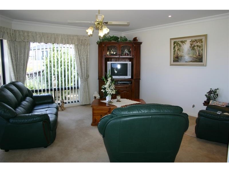 10 Calais Avenue, Port Lincoln SA 5606