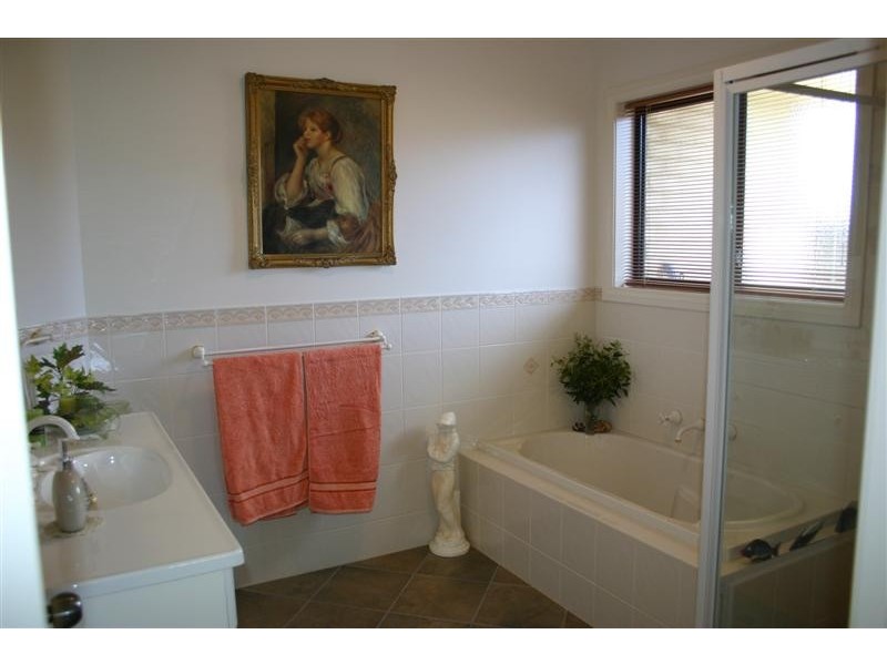 10 Calais Avenue, Port Lincoln SA 5606