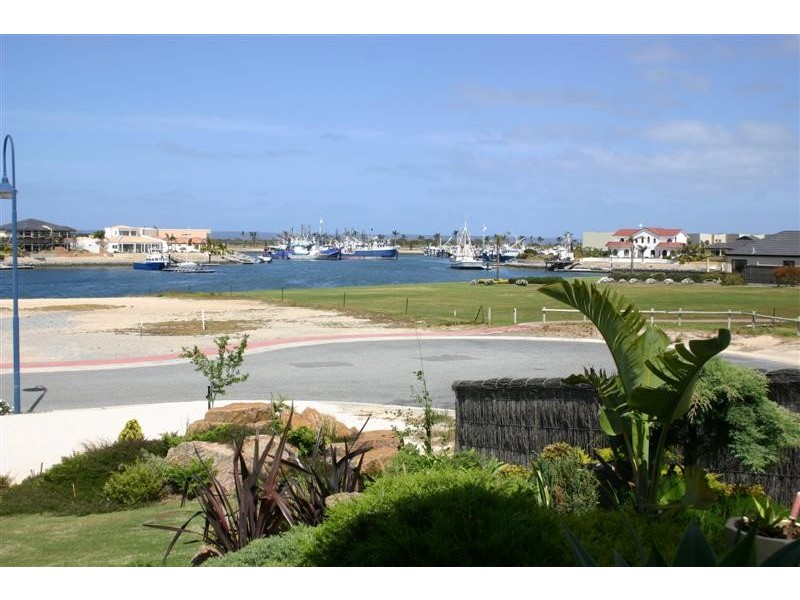 10 Calais Avenue, Port Lincoln SA 5606