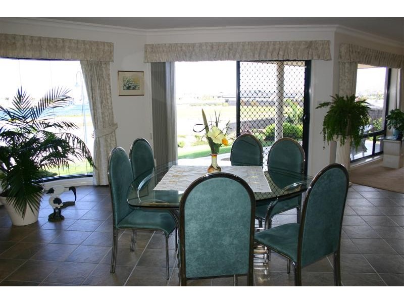 10 Calais Avenue, Port Lincoln SA 5606