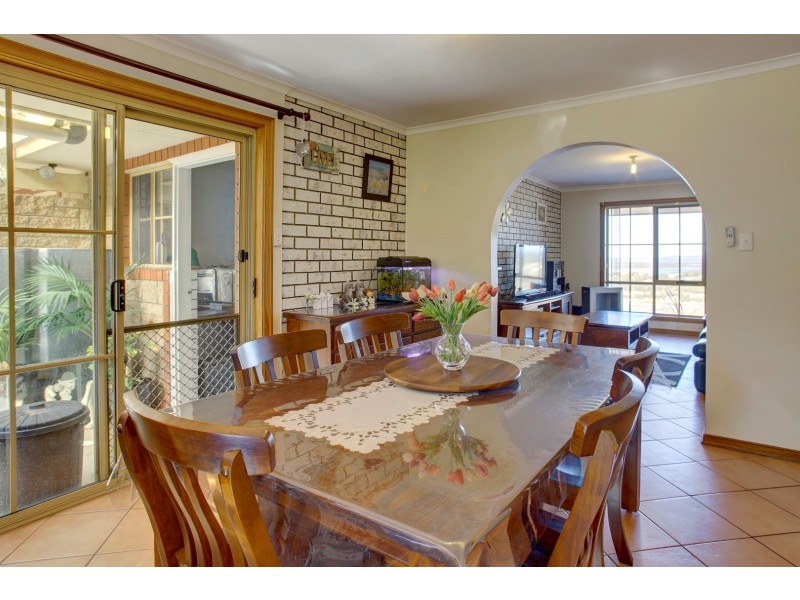 2/136 New West Road, Port Lincoln SA 5606