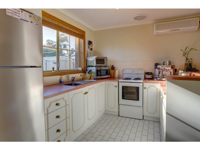 2/136 New West Road, Port Lincoln SA 5606