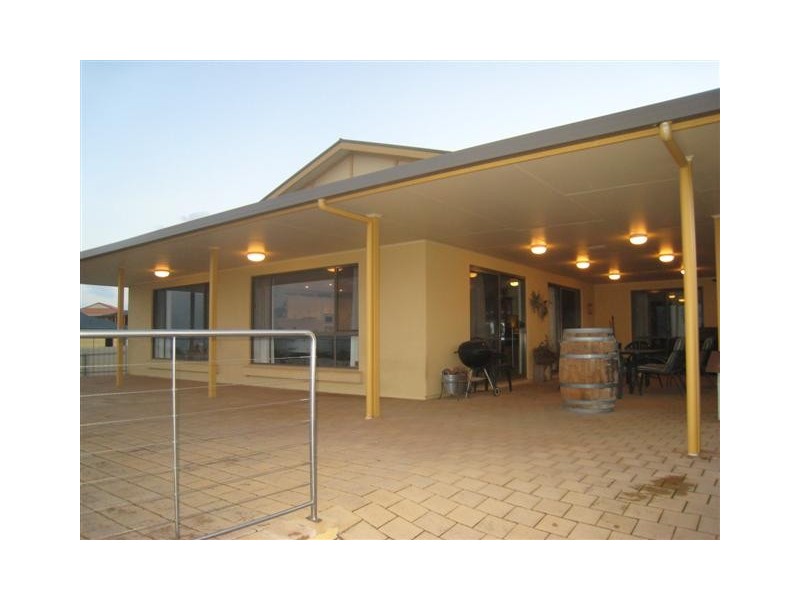 14 Orabanda Drive, Port Lincoln SA 5606