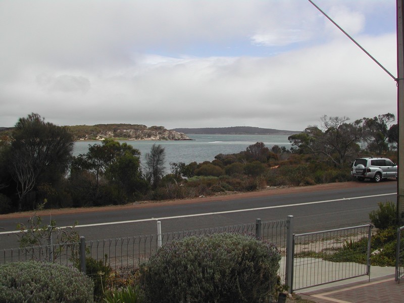 27 Esplanade, Coffin Bay SA 5607