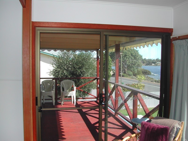 27 Esplanade, Coffin Bay SA 5607