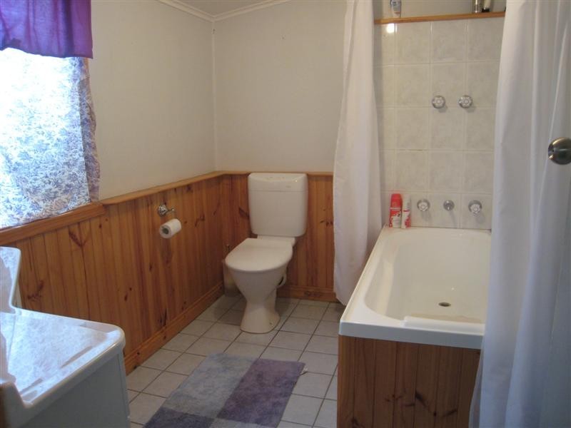 74 New West Road, Port Lincoln SA 5606