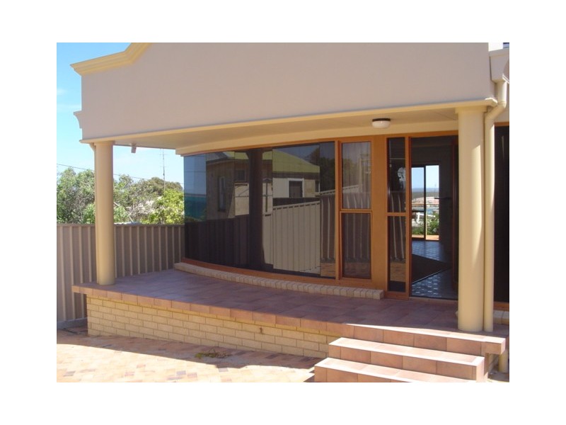 2/1 Hill Place, Port Lincoln SA 5606