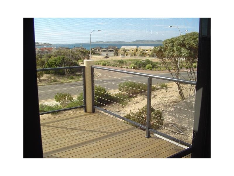 2/37 Cove View Drive, Port Lincoln SA 5606