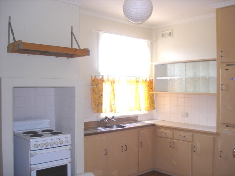 12 Cronin Ave, Port Lincoln SA 5606