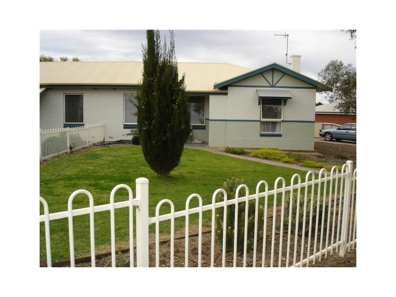 16  Cronin Avenue, Port Lincoln SA 5606