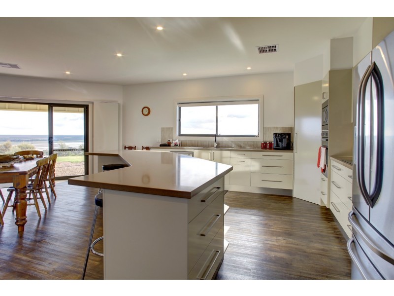 4 Panoramic Drive, Port Lincoln SA 5606