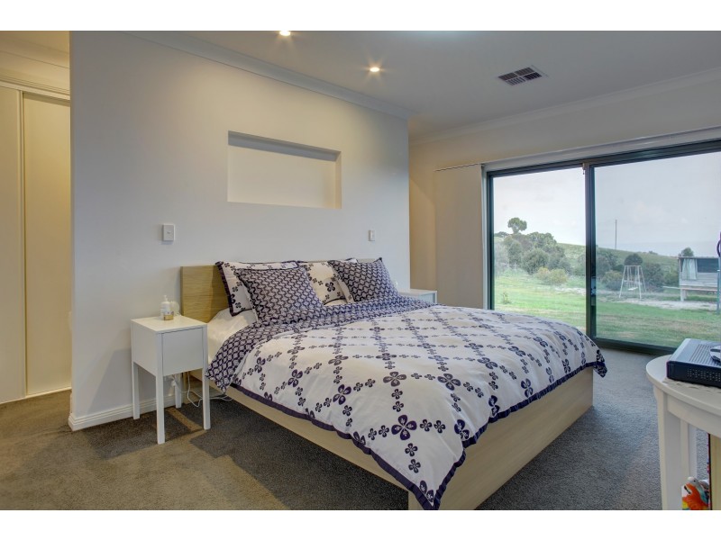4 Panoramic Drive, Port Lincoln SA 5606