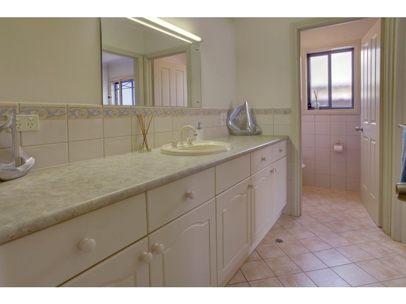 49 Windamere Crescent, Port Lincoln SA 5606