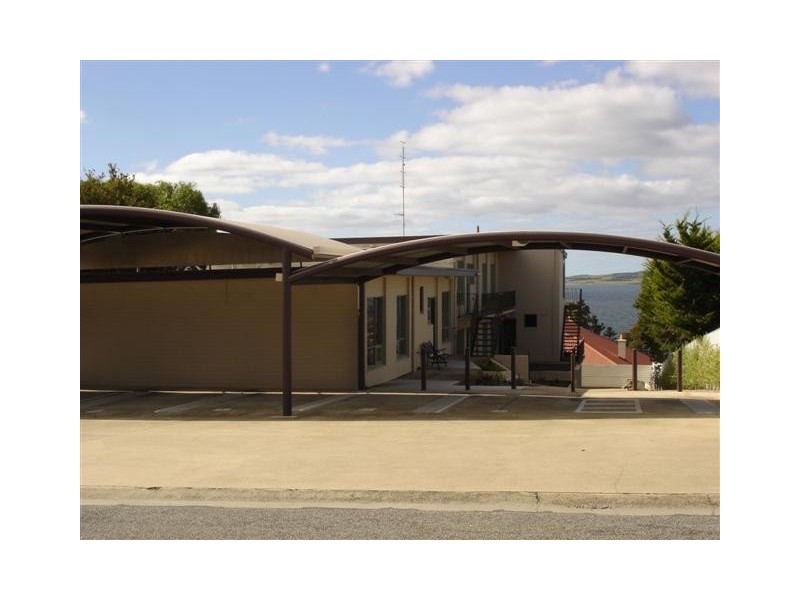 8 Prospect Road, Port Lincoln SA 5606