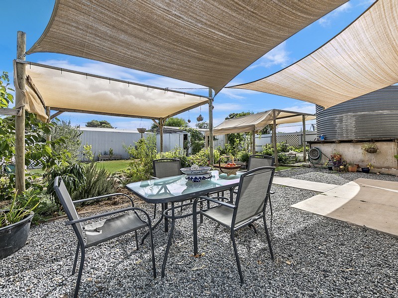 5 Smith Road, Ceduna SA 5690