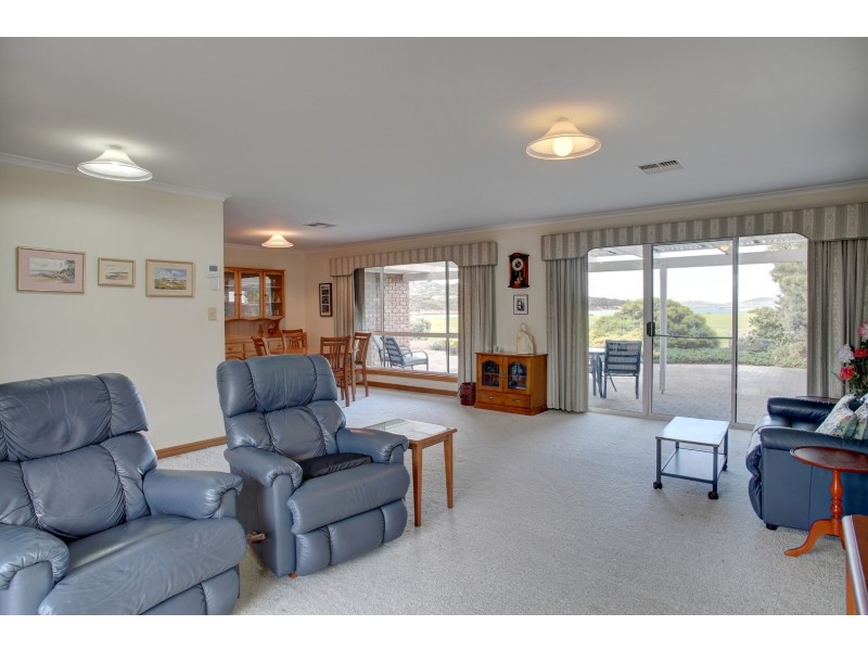 7 North Point Avenue, Port Lincoln SA 5606