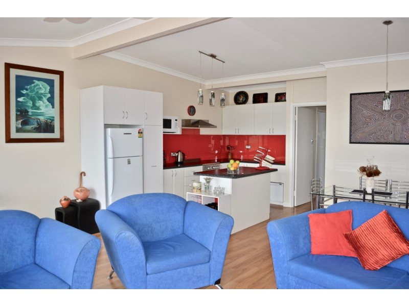 2/77 Esplanade, Coffin Bay SA 5607