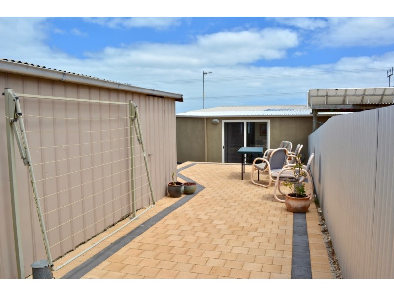 2/77 Esplanade, Coffin Bay SA 5607