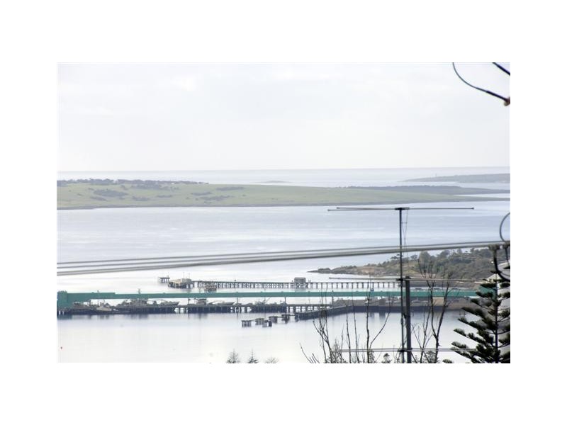 19 Hilltop Drive, Port Lincoln SA 5606