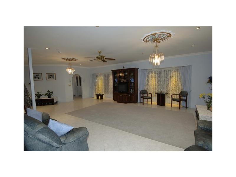 19 Hilltop Drive, Port Lincoln SA 5606