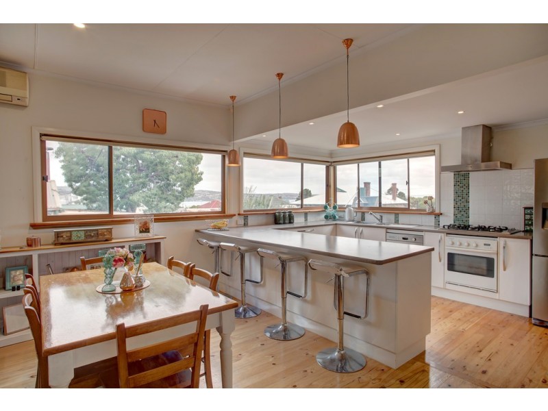 13 Coral Street, Port Lincoln SA 5606