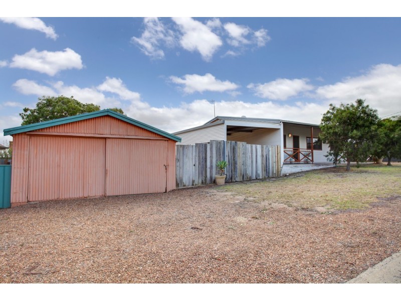 13 Coral Street, Port Lincoln SA 5606