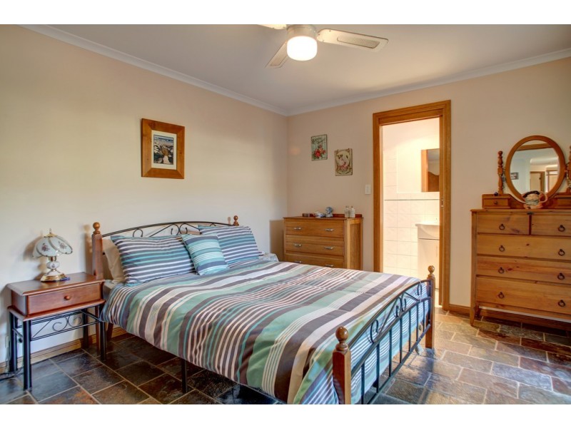 19 Boston Street, Port Lincoln SA 5606