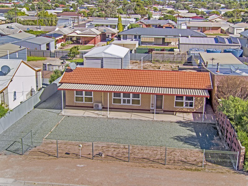 24 Collins Street, Ceduna SA 5690
