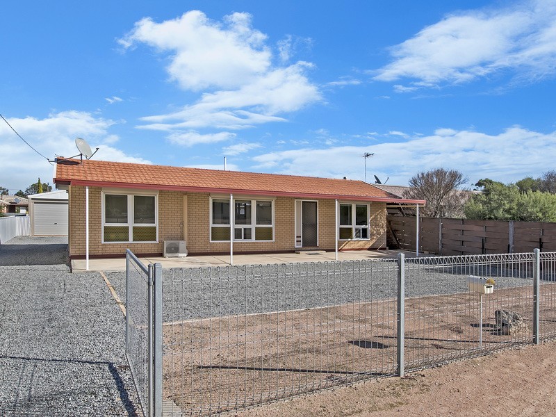 24 Collins Street, Ceduna SA 5690