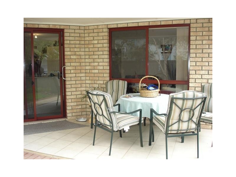 17 Parnkalla Avenue, Port Lincoln SA 5606