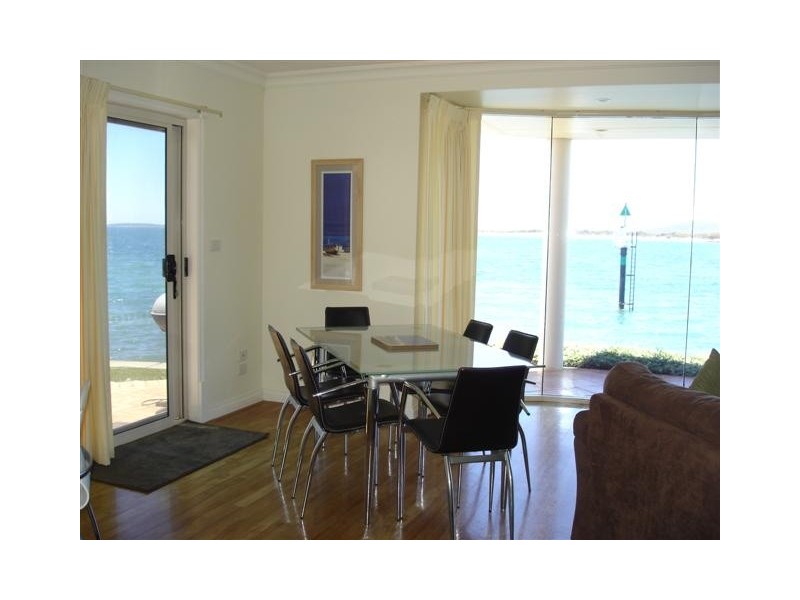 2/27 Northpoint Avenue, Port Lincoln SA 5606