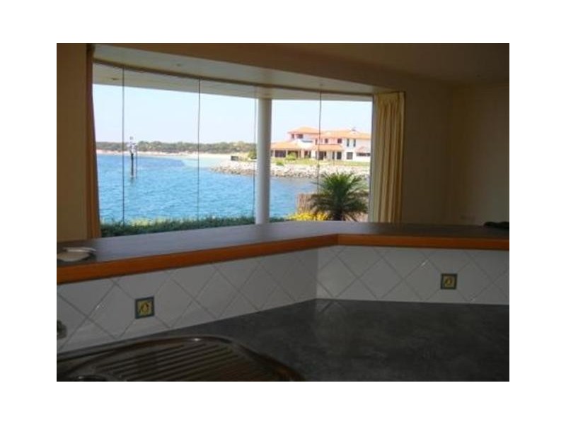 2/27 Northpoint Avenue, Port Lincoln SA 5606