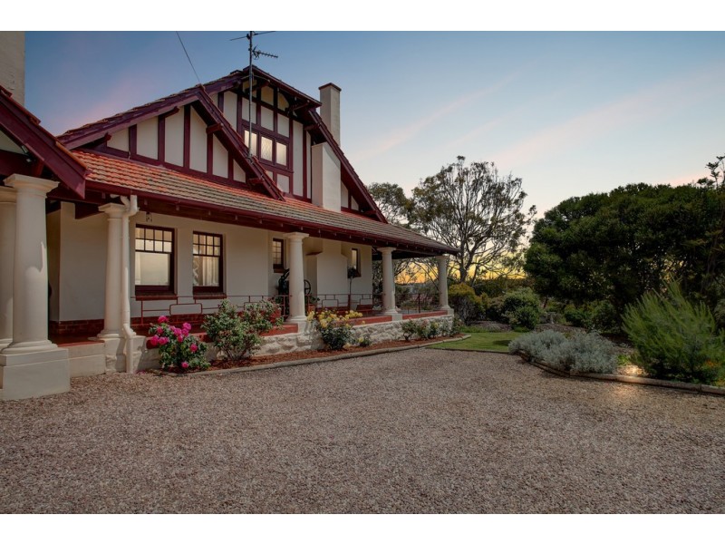 13 Knott Street, Port Lincoln SA 5606