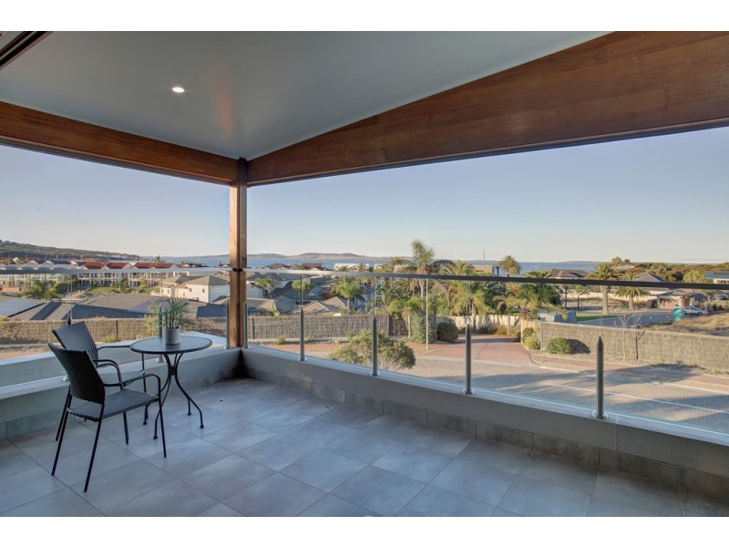 2/2 Bridge Crescent, Port Lincoln SA 5606