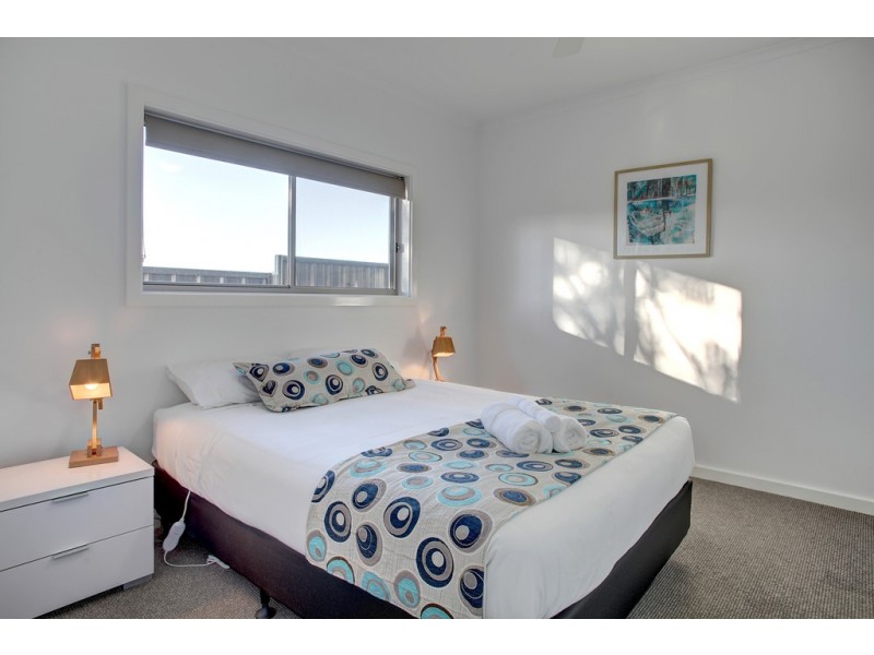 2/2 Bridge Crescent, Port Lincoln SA 5606