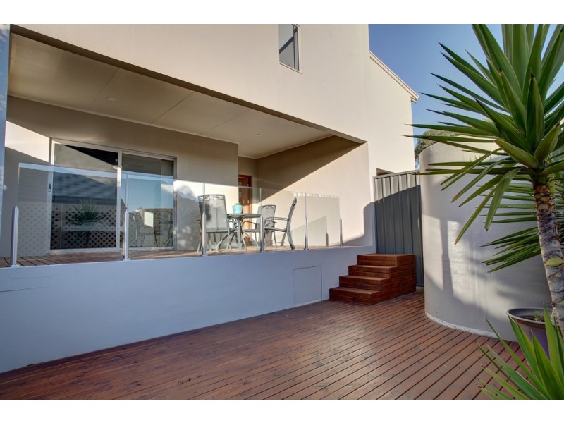 2/2 Bridge Crescent, Port Lincoln SA 5606