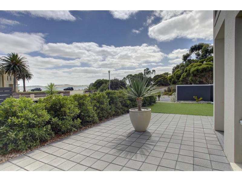 5 South Point Drive, Port Lincoln SA 5606