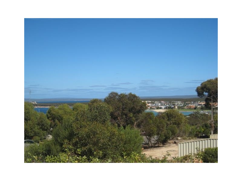 1/2 Hill Place, Port Lincoln SA 5606
