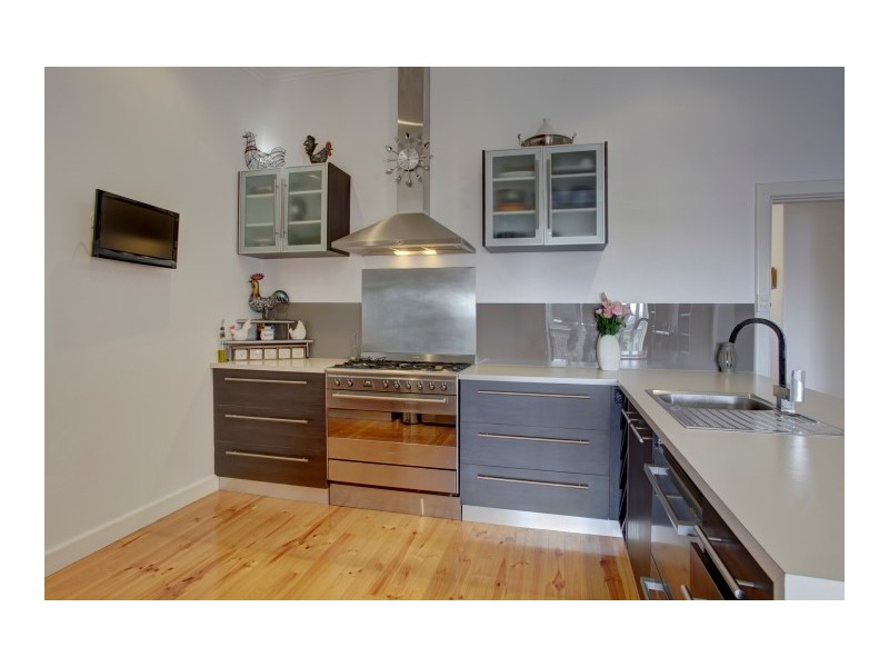 17 Queen Street, Port Lincoln SA 5606