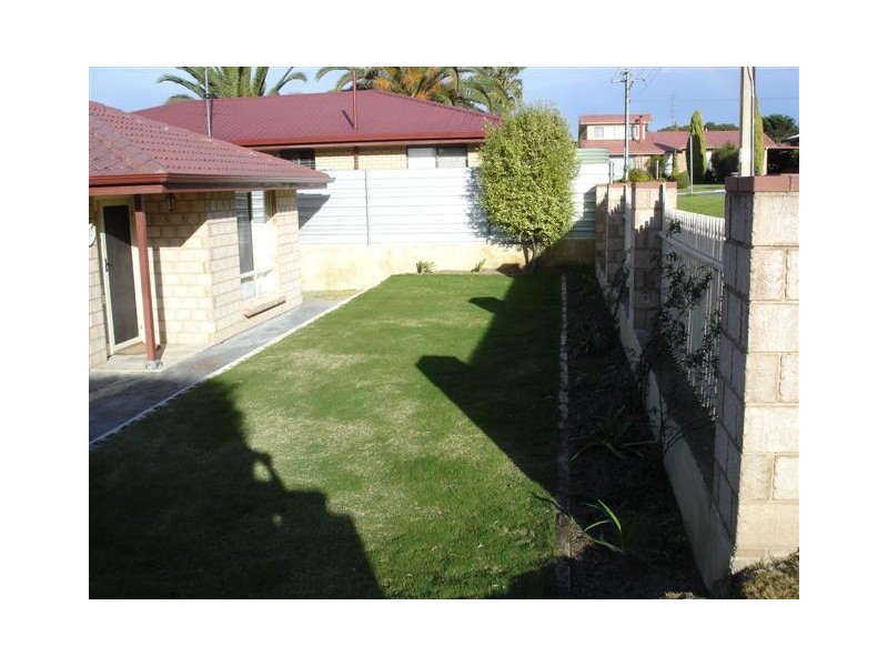 21  Minnipa Ave, Port Lincoln SA 5606