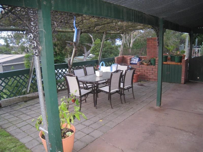 22 Miltalie Ave, Port Lincoln SA 5606